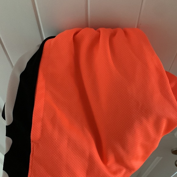 Nike Elite shorts size L - Picture 3 of 3